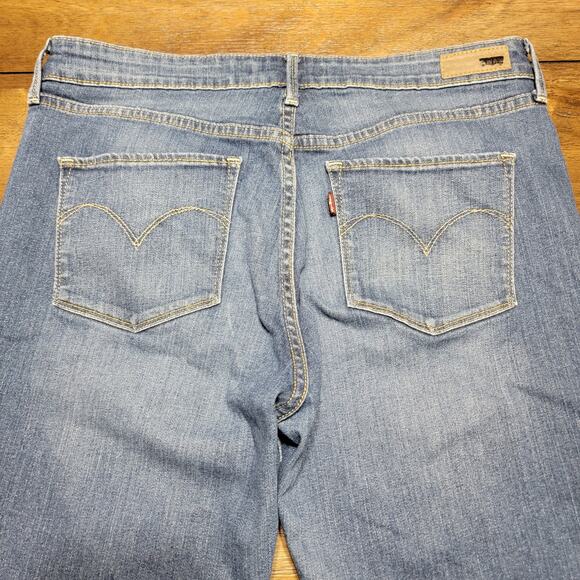 Levi Strauss Demi Curve Classic Rise Slim Leg Jeans - Size 12/31 - Picture 4 of 6